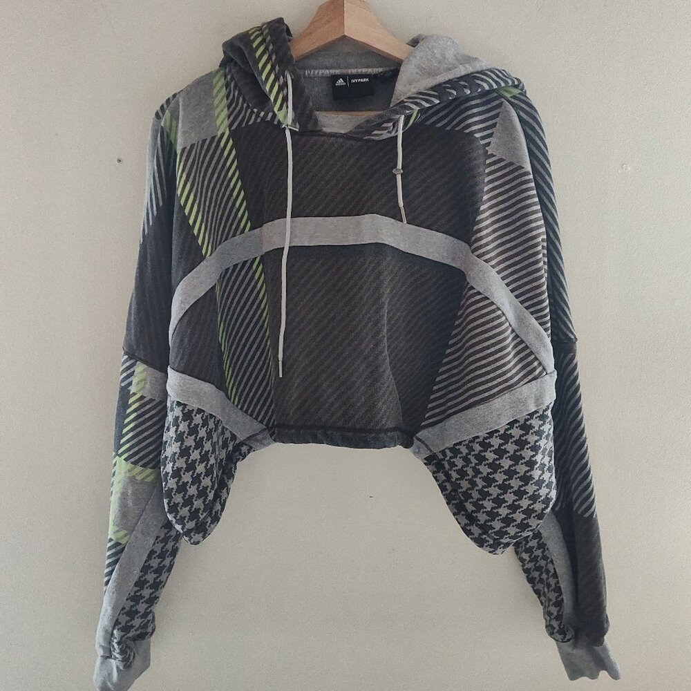 Ivy Park x Adidas Halls of Ivy Houndstooth Shrug